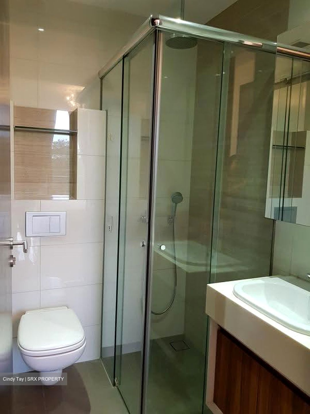 The Water Edge (D14), Apartment #623095601